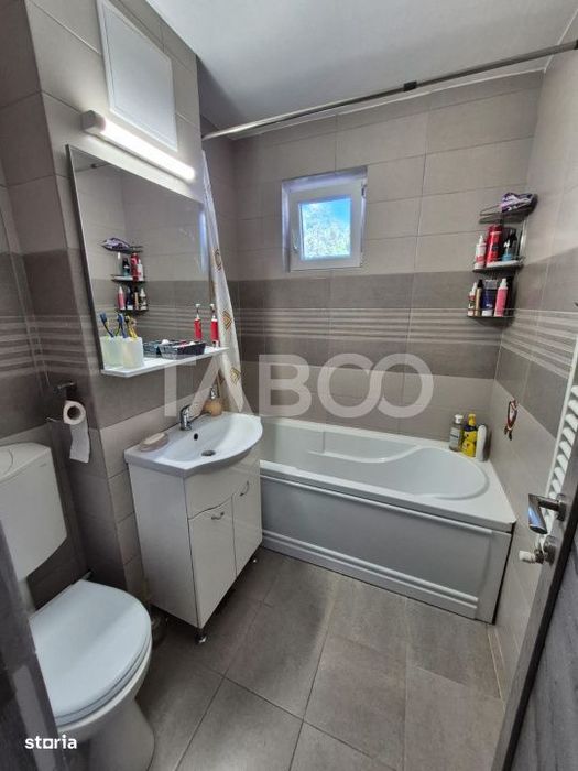 Apartament 3 camere de vanzare in Cartierul Manastur