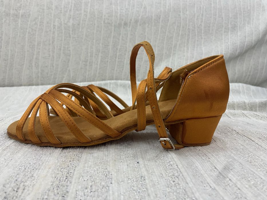 Туфли для танцев