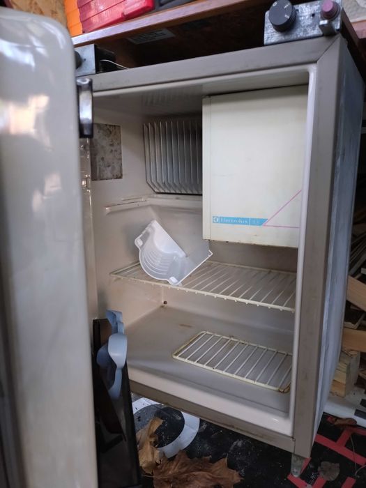 Хладилник за каравана