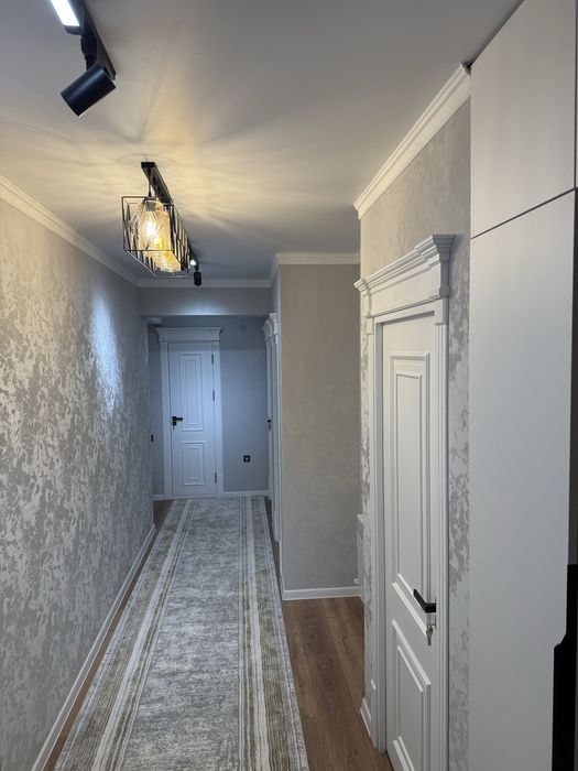 Урганч шахрида 1-этажда тоза домда тоза ремонт 3 хонали кв сотилади.