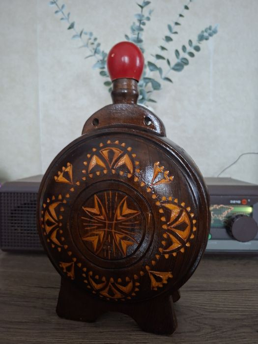 Plosca traditionala din lemn