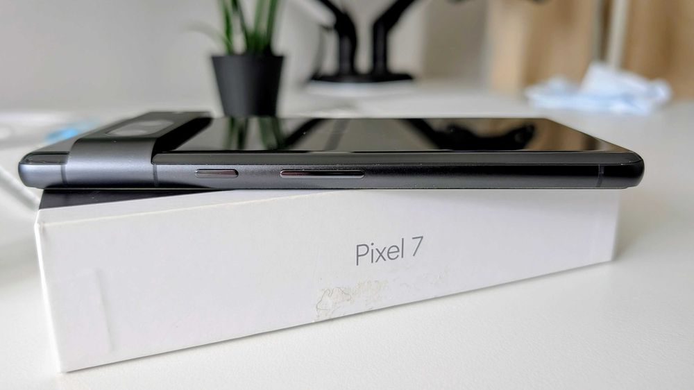 Telefon mobil Google Pixel 7, 128GB, 8GB RAM, 5G, Obsidian