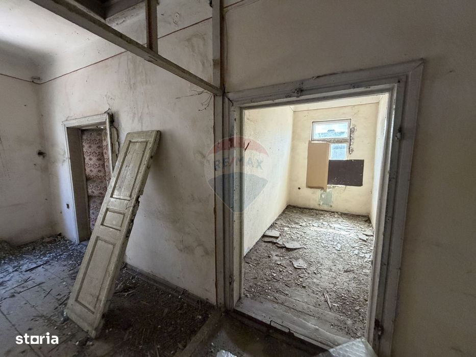 Clădire istorică P+1, 428 mp – Ultracentral Adjud