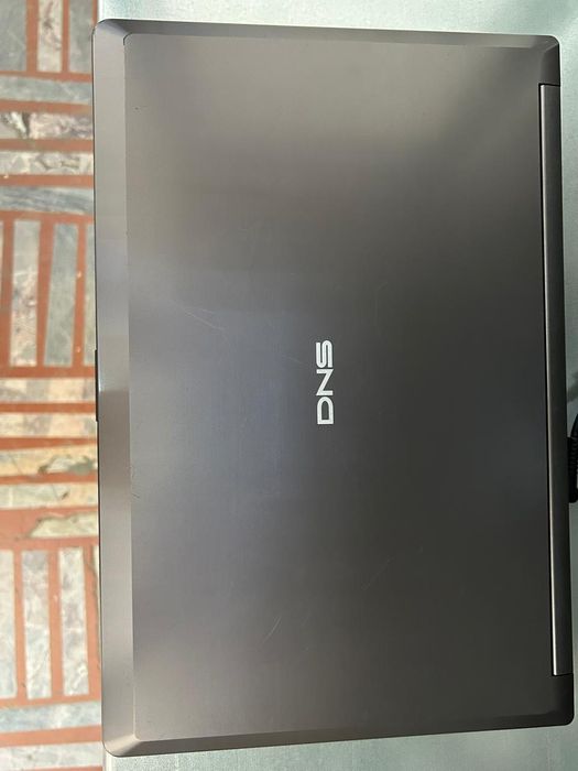 ноутбук DNS (Core i5 / NVIDIA GTX 765M)