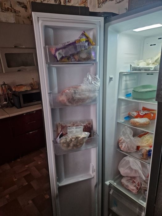 Холодильник Ханса