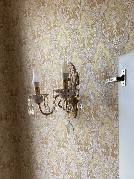 Продается люстры