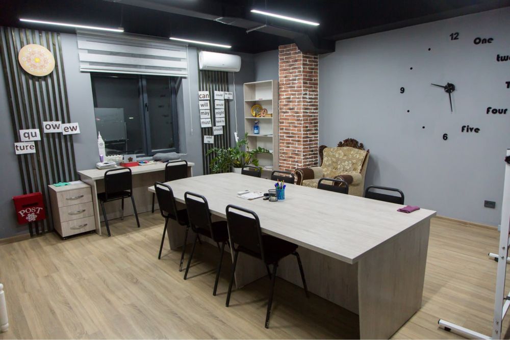 Продается по ул.Паркентской (рядом EVOS) ОФИС 325м2 9 этаж с ремонтом