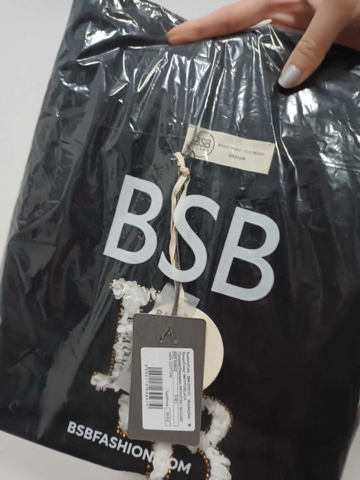 НОВ к-кт тениска М размер и шал BSB, Спиди/лично предаване