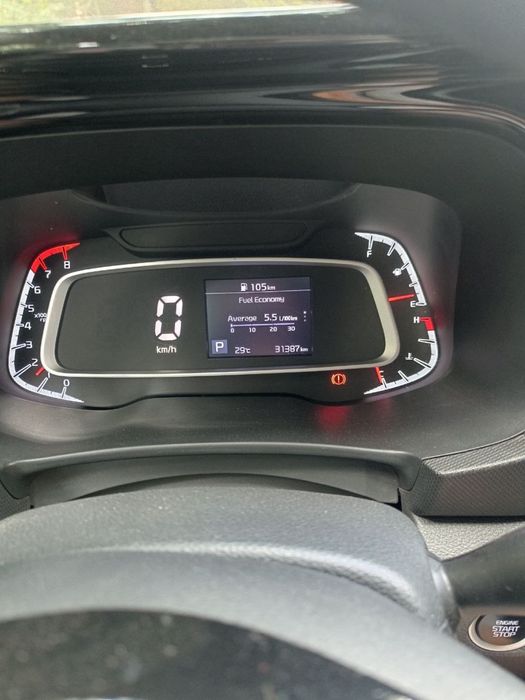 Продается kia sonet 3 позиция 2024