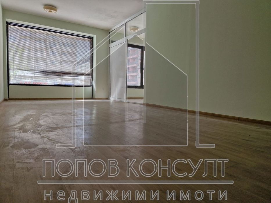 Продава се Офис в Пловдив, Кършияка - 120 кв.м за 1500 €/кв.м - Снимка #1