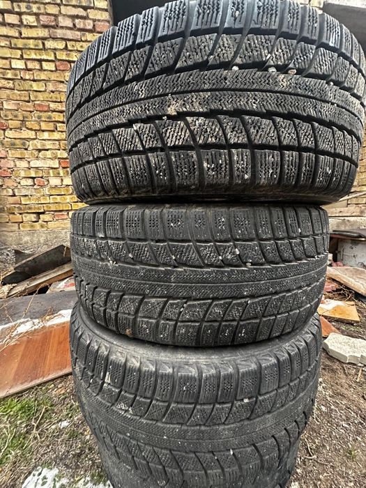 Продам резину зима