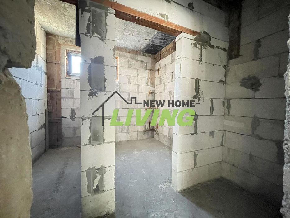 Продава се Къща в Чепеларе - 900 кв.м за 500 €/кв.м - Снимка #6