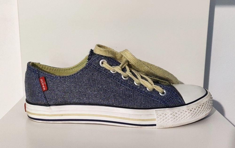 Дънкови кецове на Levi's