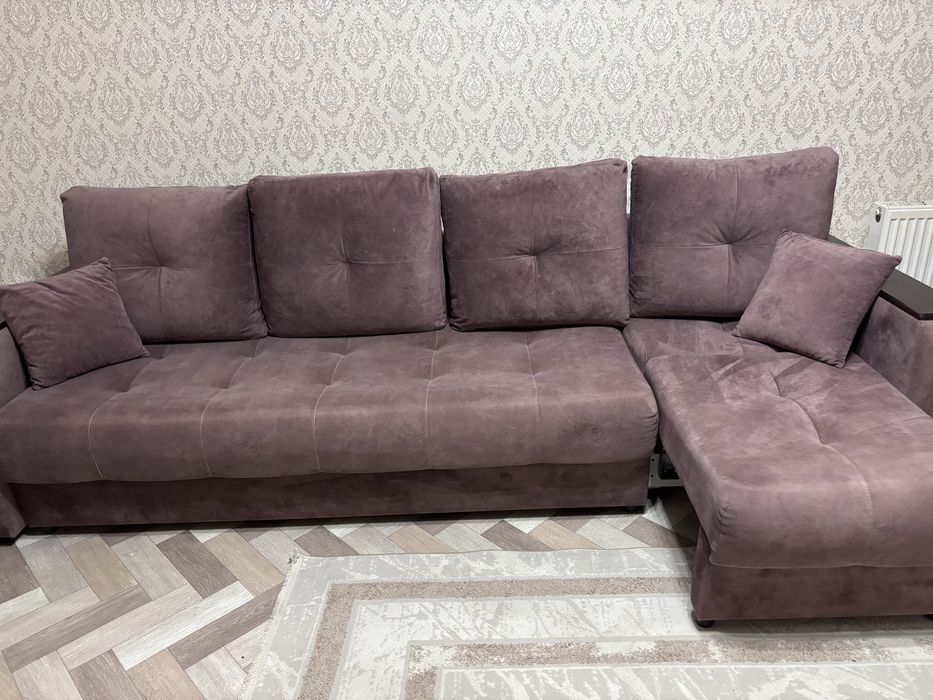 Срочно продам диван!