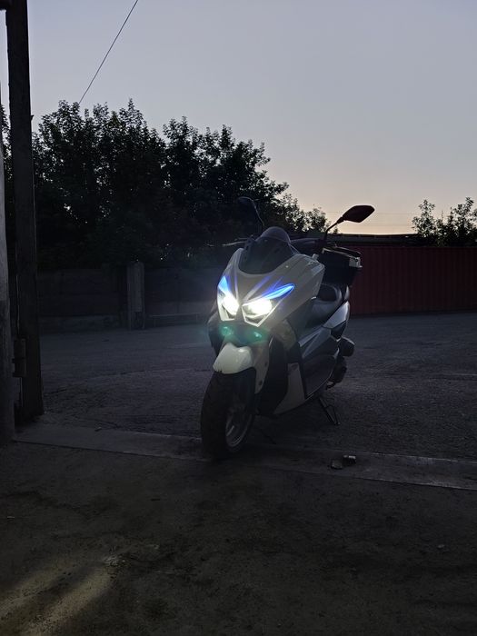 Продаю 2 мопеда макси