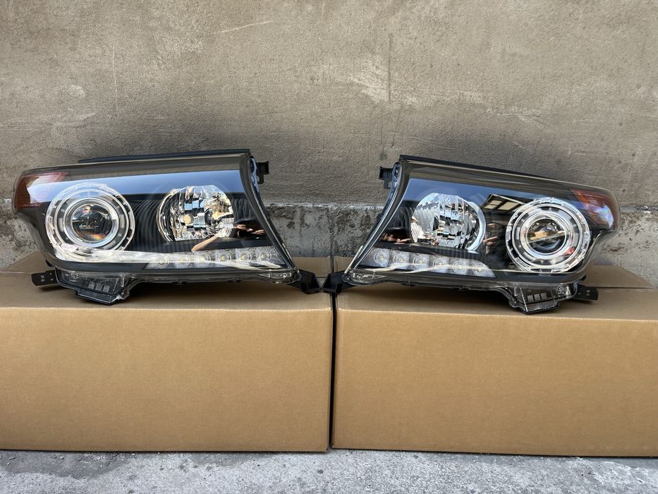 Фары land cruiser 200