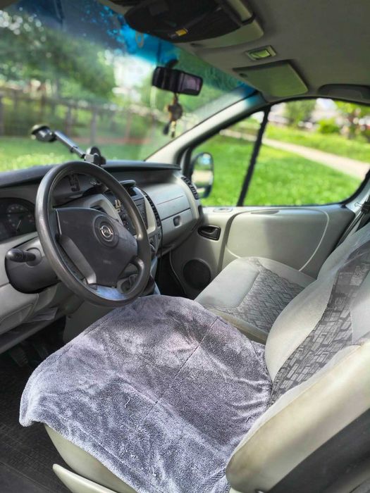 Opel Vivaro 8+1, an 2007, 1.9 CDTI, 180.000 KM reali