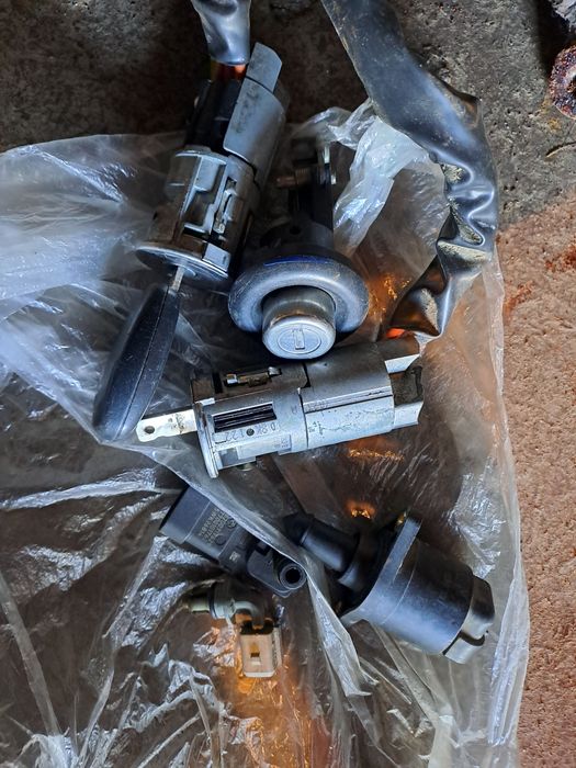 Стартер Генератор на Рено Логан