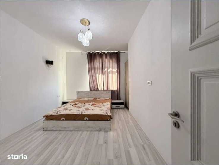 Vilă spațioasă de închiriat | 3 etaje | 4 dormitoare | piscină