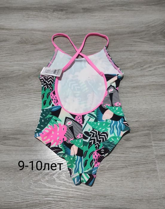 Детский купальник на 9-10лет.