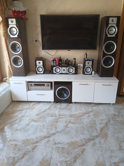 BOXE AKAI * Ca Noii *