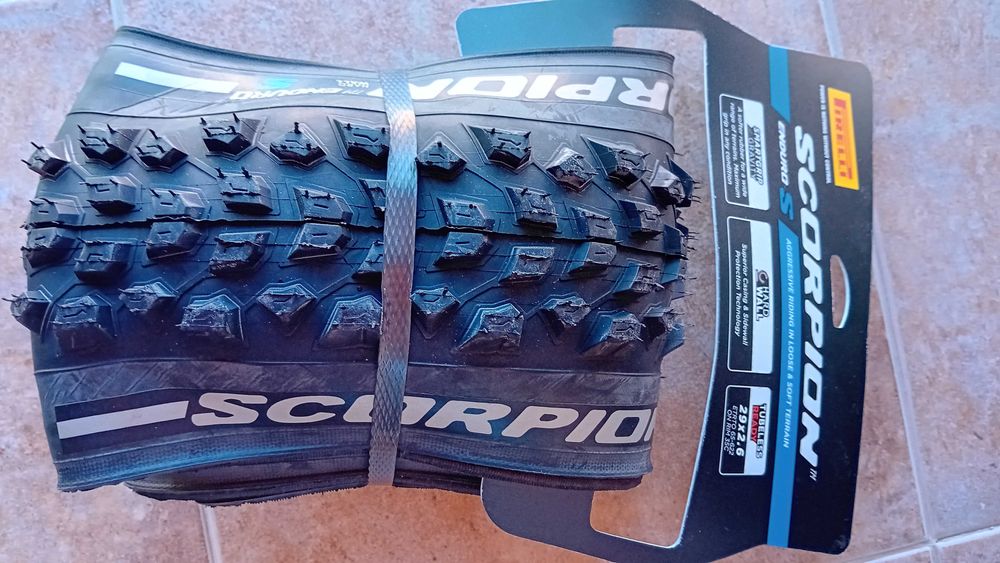 Външна гума за колело Пирели Скорпион 29 инча х 2.6 Pirelli Scorpion