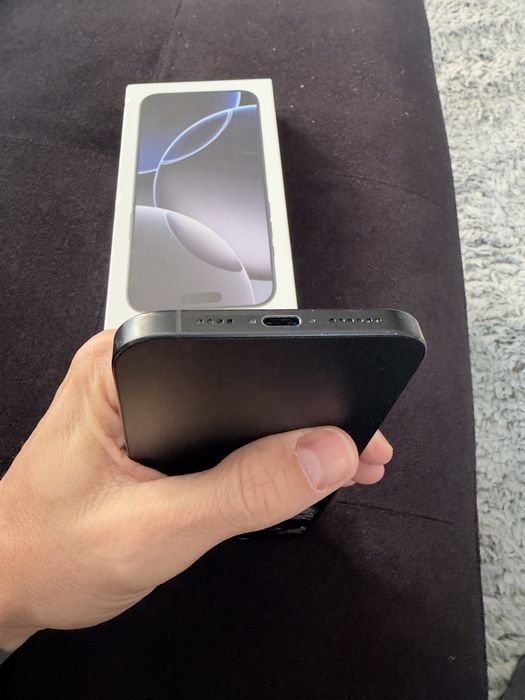 iPhone 16 Pro Max 256 GB  + 6 ПОДАРЪКА