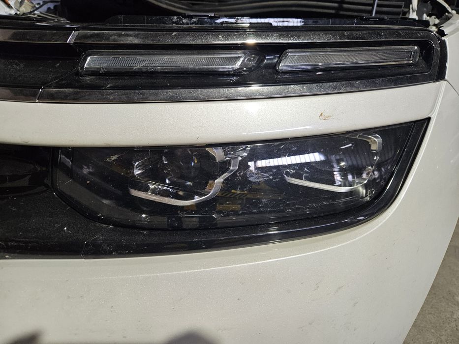 Ляв фар за Citroen C5 Aircross