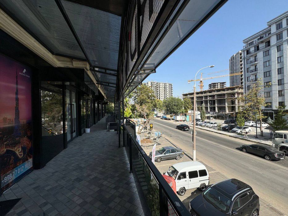 Продается нежилое помещение рядом с центром