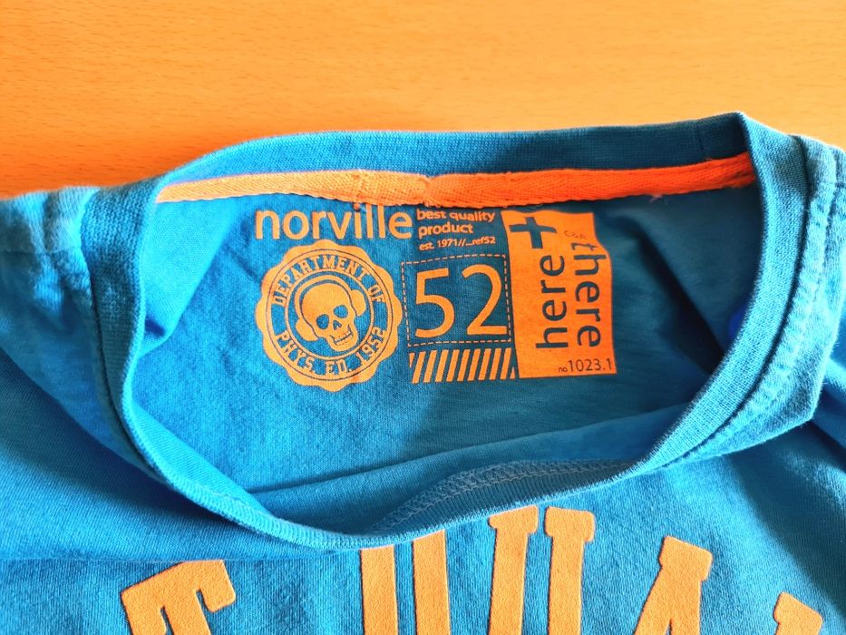 Блуза с дълъг ръкав C&A, подходяща за високо момче