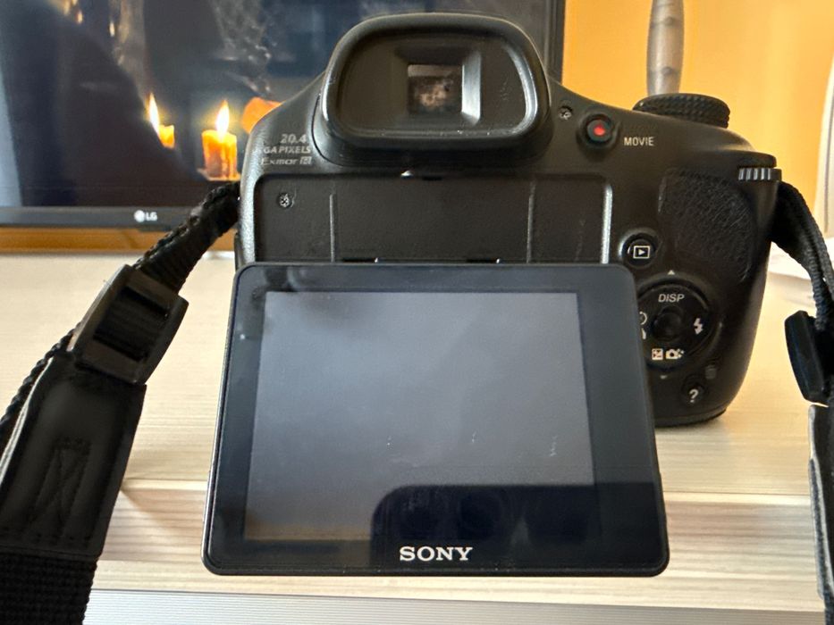 Sony DSC-HX350 – stare impecabilă, zoom optic 50x, complet cu încărcător și baterie
