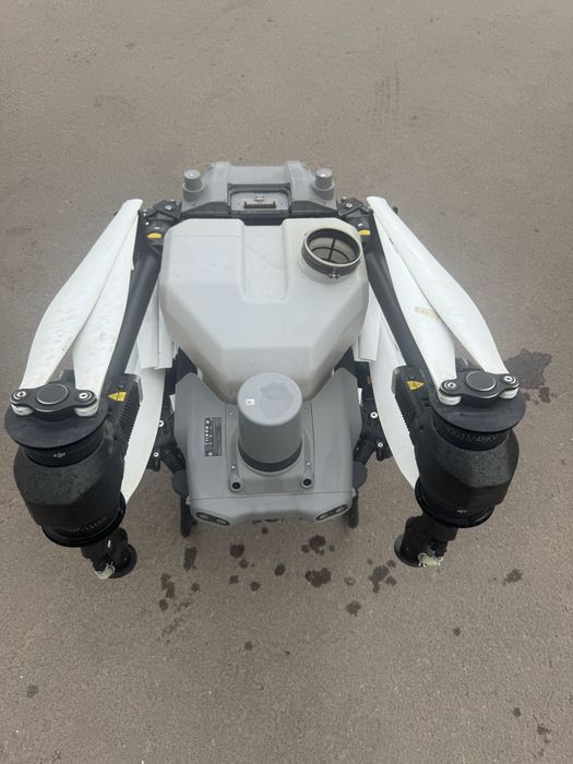 агро дрон dji в хорошем состоянии