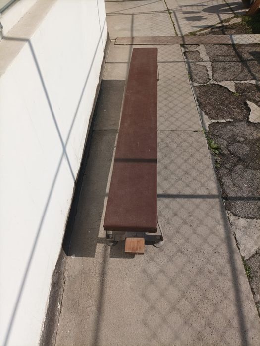 Скамейка советская