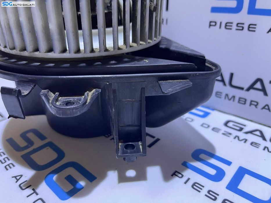 Motoras Ventilator Aeroterma Habitaclu Fiat Punto 1999 - 2010 Cod 7353738890 141730600 [L7413]