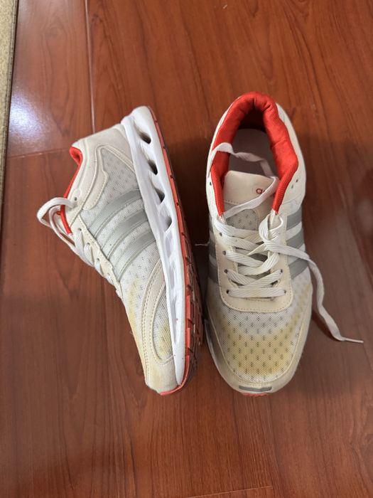 Кроссовки 43 размера