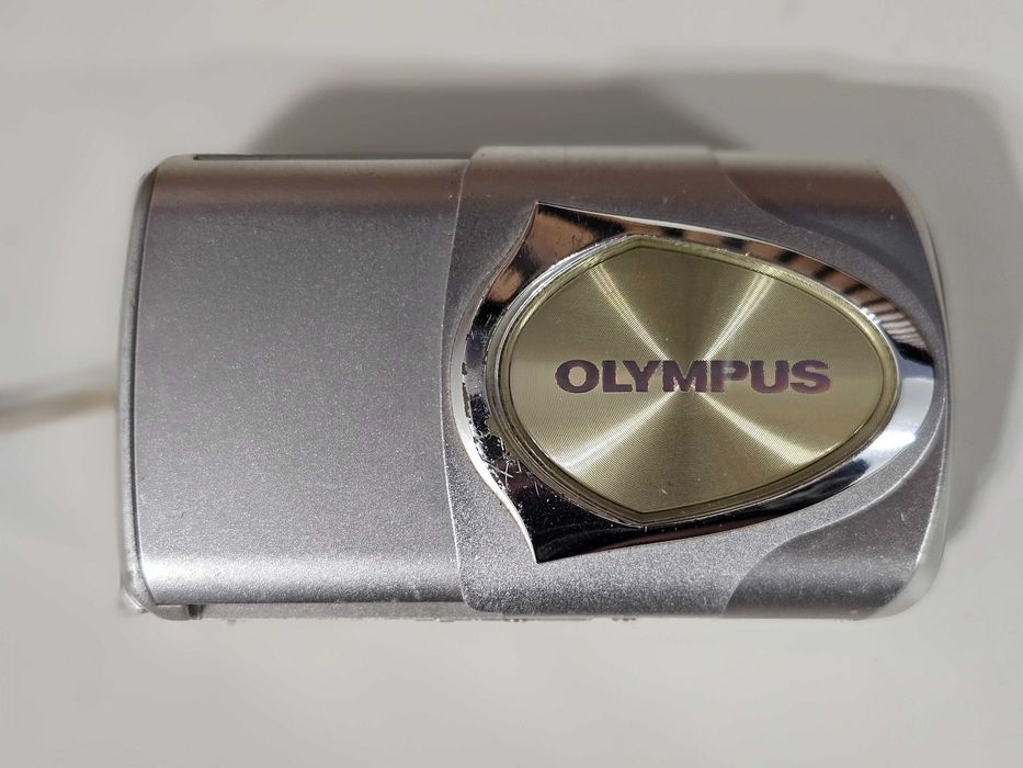 Y2K Aparat foto digital compact rar Olympus Mju 400 4MP 3xZoom