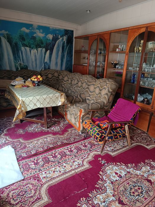 Эски шахарнинг марказидан файзли ховли