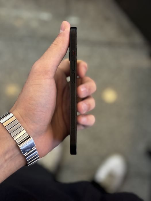 Iphone 15 akb83 128gb