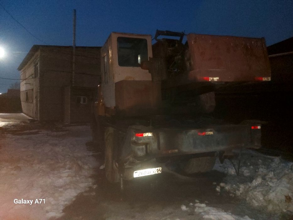 Продам автокран Ивановец