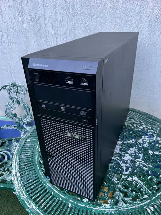 Unitate PC - SERVER Lenovo Thinkserver TS430 homelab, plex, etc