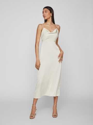 Нова сатенена рокля Vila с етикет в прекрасни цветове