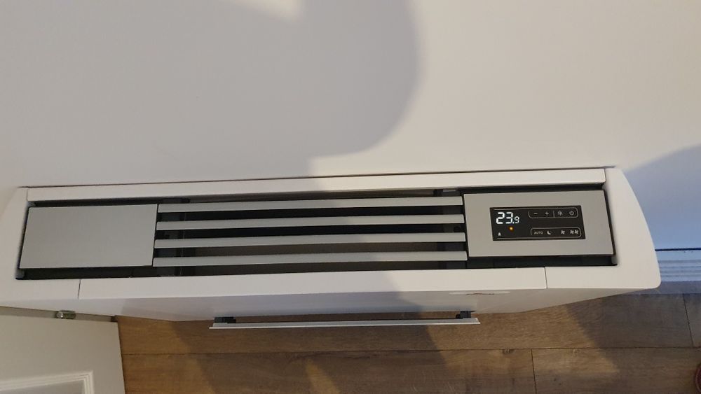 Продавам инверторен конвектор FERROLI JOLLY PLUS 2 VM-F TC 20