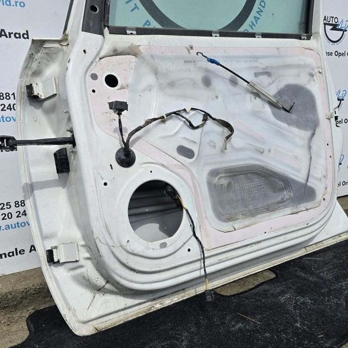 Portiera usa dreapta fata Opel Zafira B Facelift
