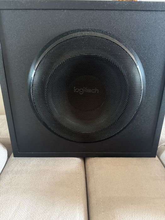 Уредба Logitech