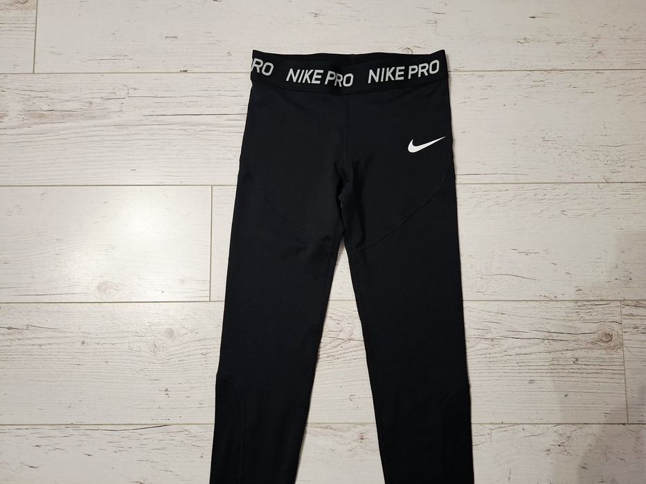 Nike Pro-Ориг. Детски клин Нов!!!
