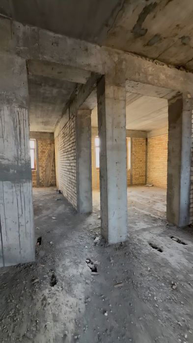 Новостройка 83 м².  3/7/8. Кадастр есть. Паркентский