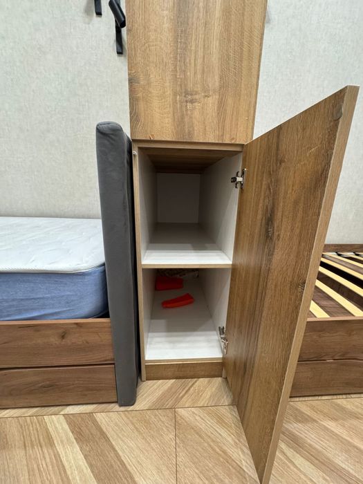 Срочно продам всё это! (кроме стула).