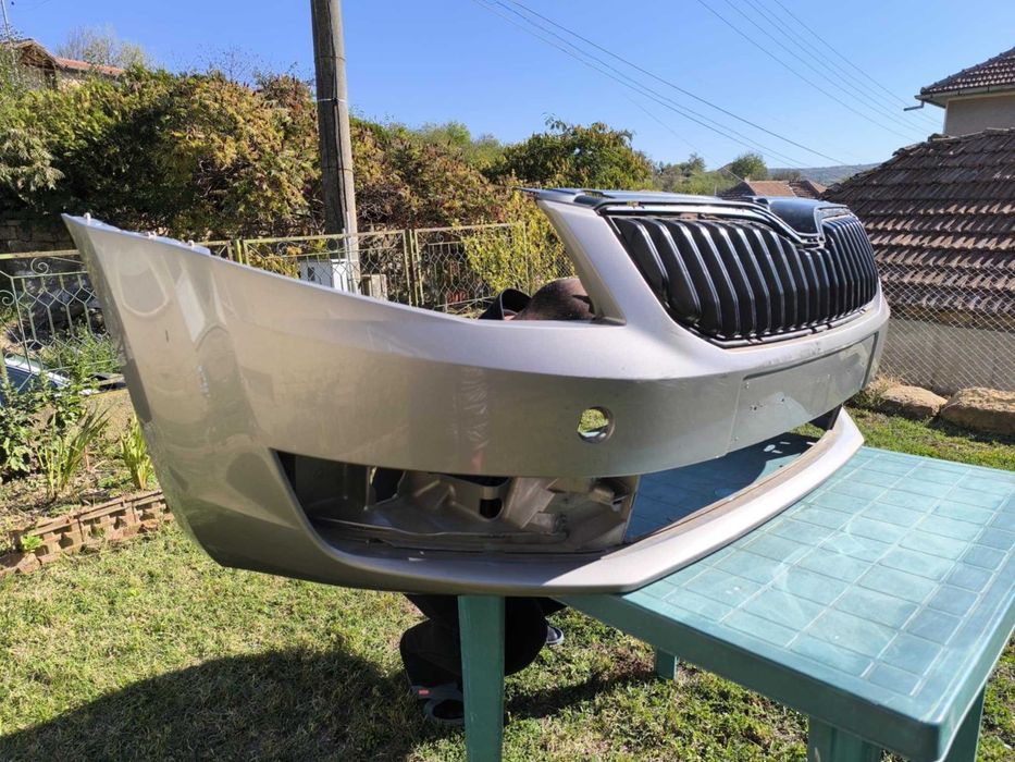 Предна броня за Шкода Октавия 2013/2017.