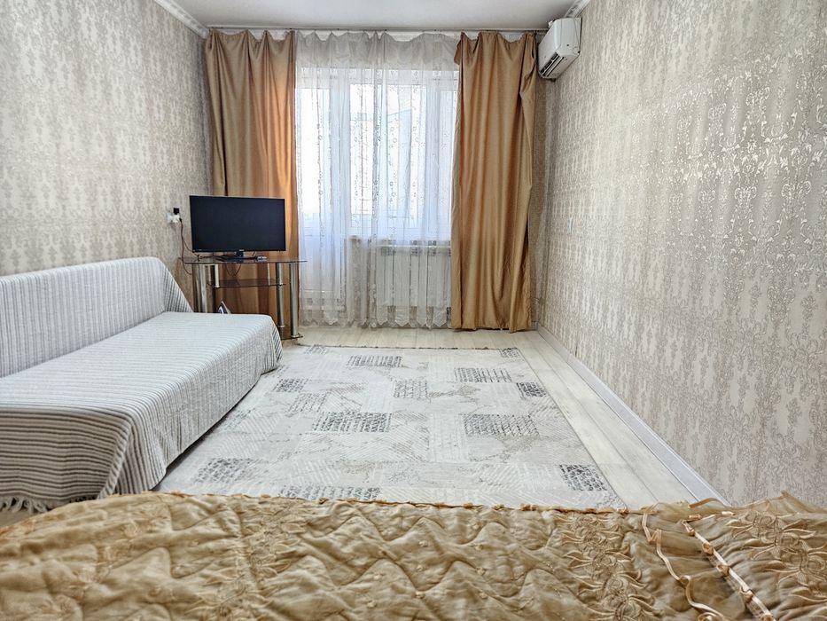 Посуточно 1к.кв 5мкр Вечный огонь
