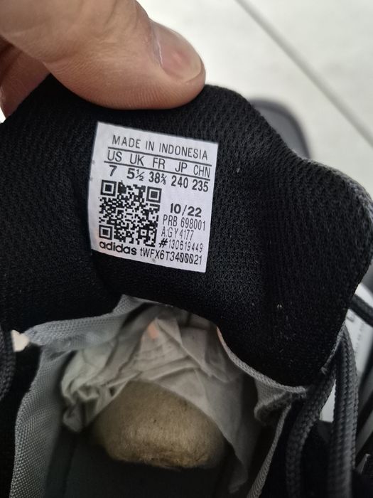 Ghete  nr 39  adidas